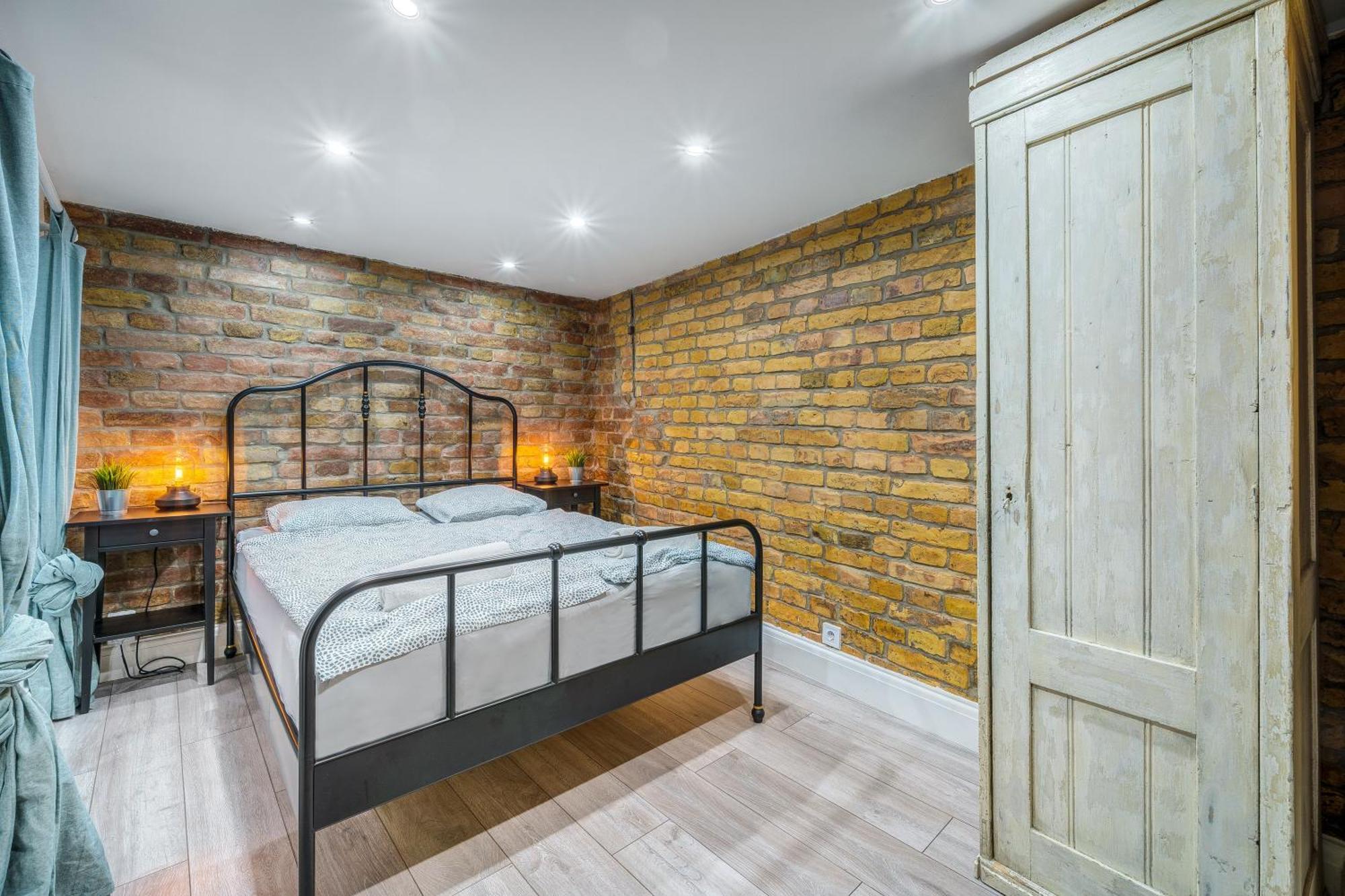 Center Loft Haven: Modern Elegance Apartamento Budapeste