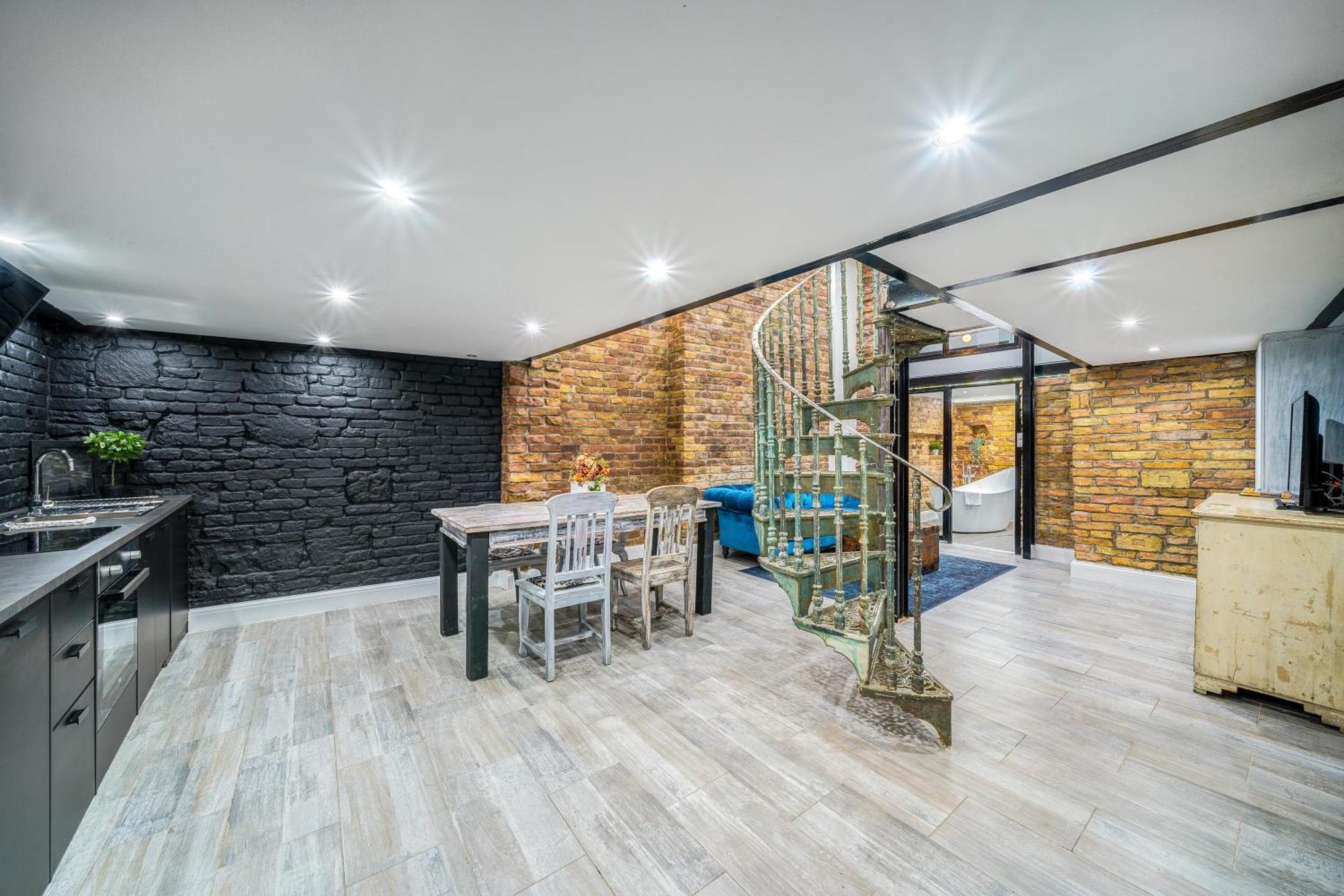 Apartamento Center Loft Haven: Modern Elegance Budapest